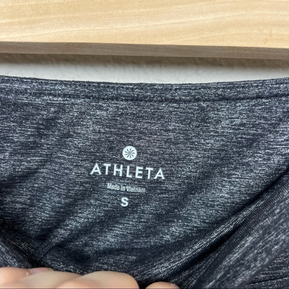 𝅺*ATHLETA Chaturanga Crop Legging Heathered Black and Charcoal Grey Sz S - Picture 3 of 5